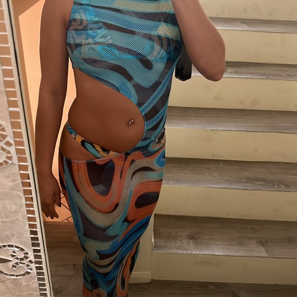 Icon Swim mixed signals blue abstract bikini + cover up - Picture 6 of 6